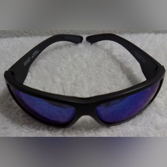 “Unisex Storm Renegade Polarized Performance Sunglasses - Outdoor Essential” - Picture 5 of 9